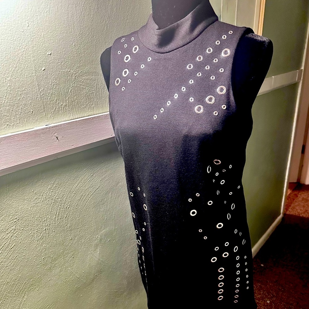 Beautiful, never worn mini sheath dress